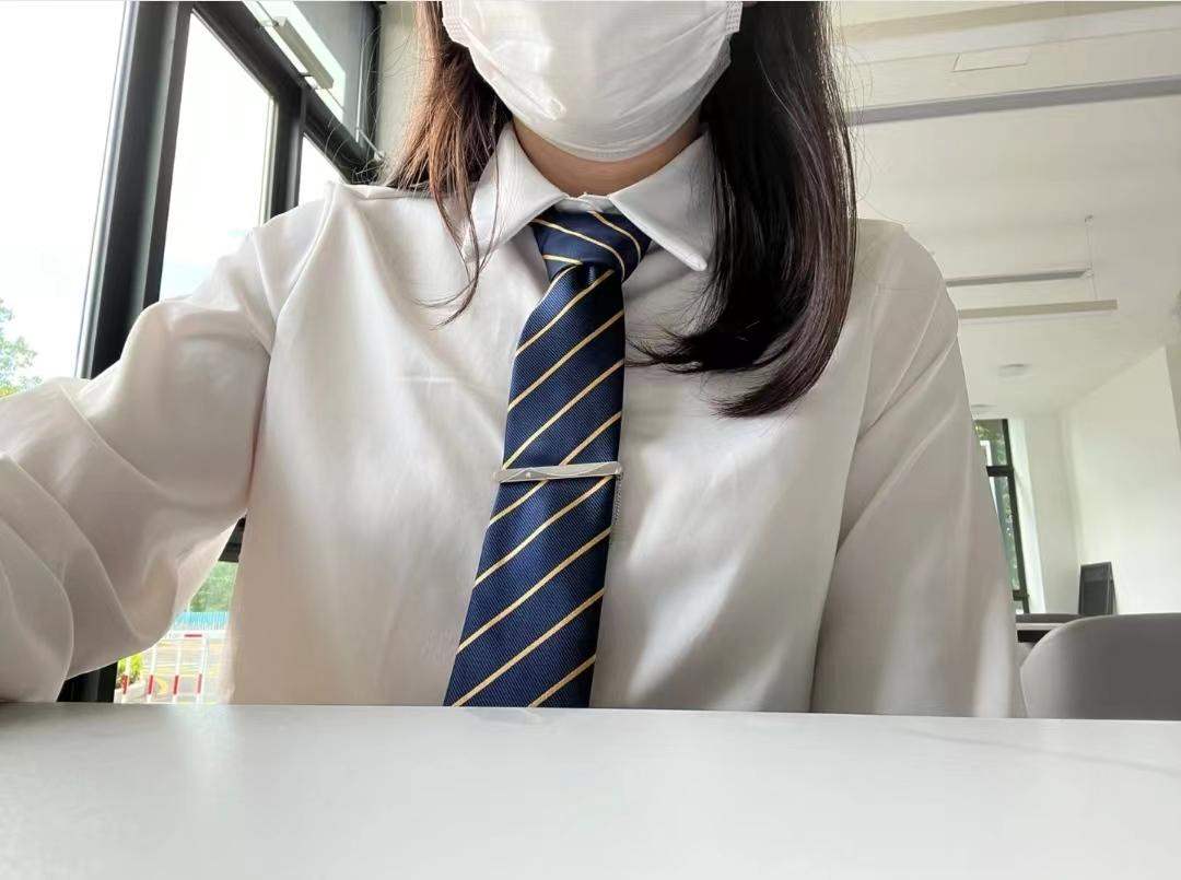 95后女孩从深圳设计院辞职当保安