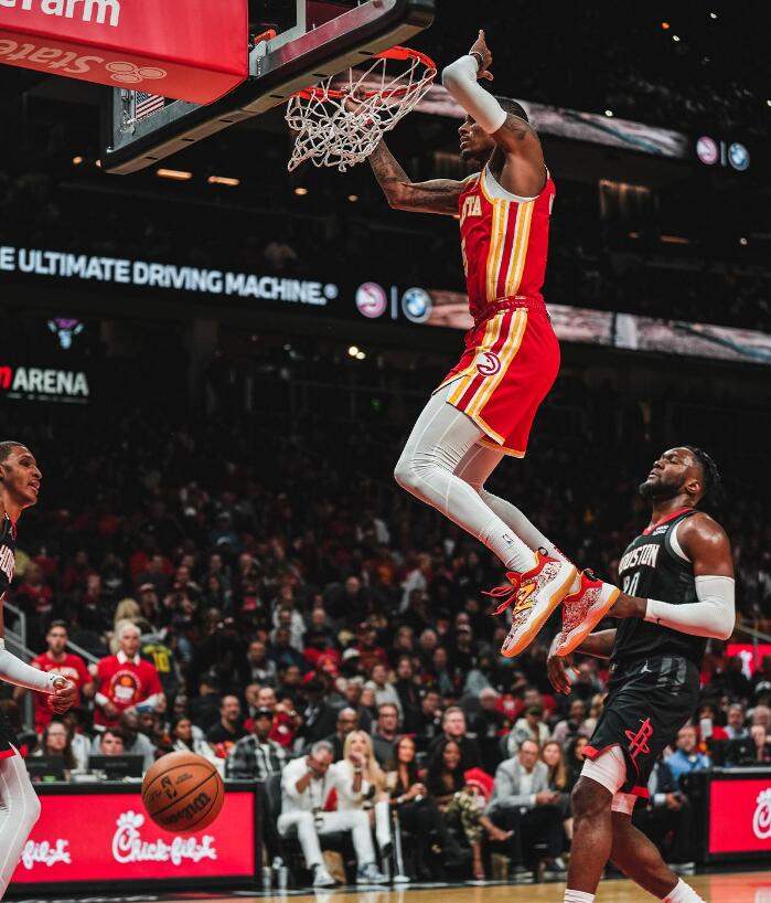 NBA：老鹰胜火箭 穆雷20分11助5断