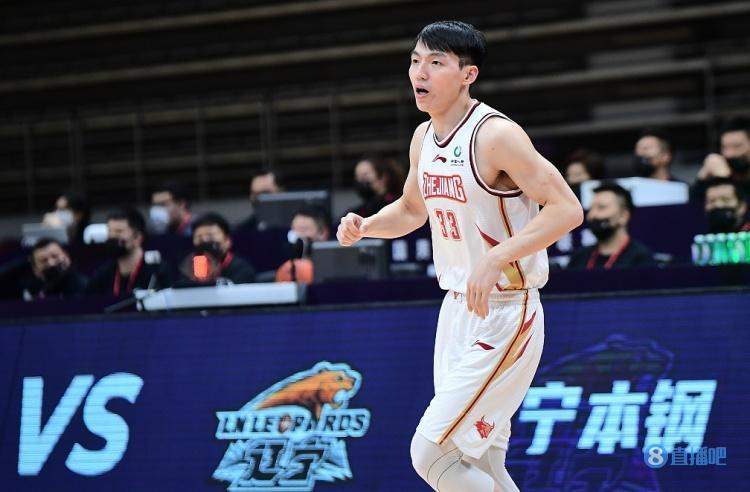 吴前：拼抢造成孙浩钦受伤很难受